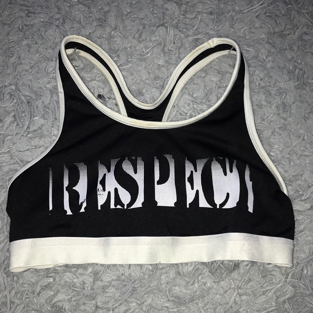 Sports bra